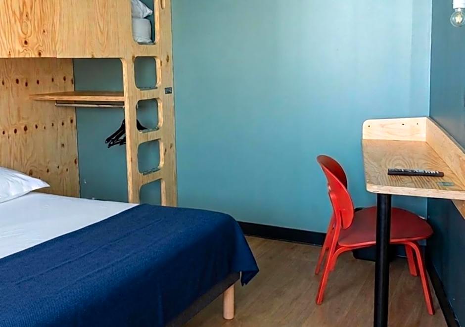 Eklo Hotels Paris Roissy CDG Airport