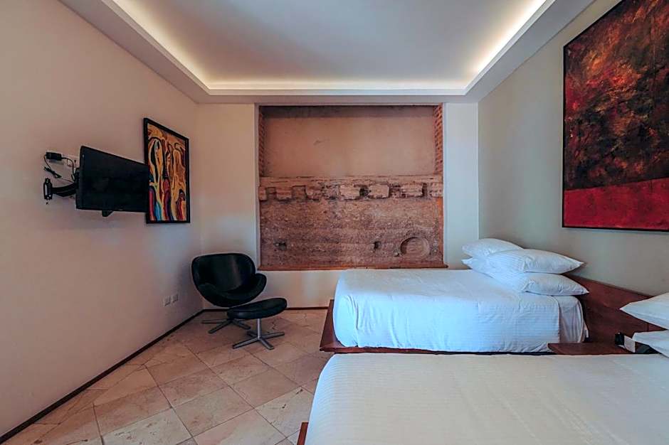 Luca Hotel by The Oxo House