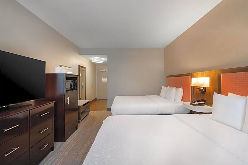 Hampton Inn By Hilton & Suites Harvey