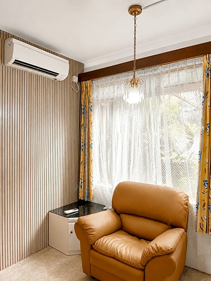 Enny's Guest House