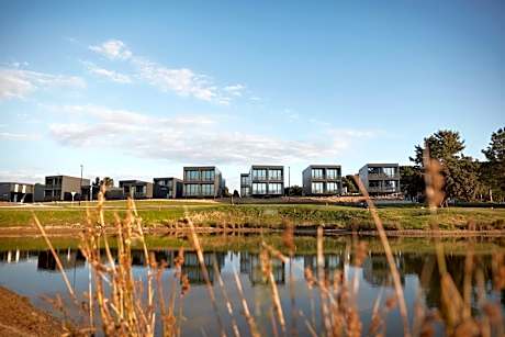 Accommodation @ Curlewis