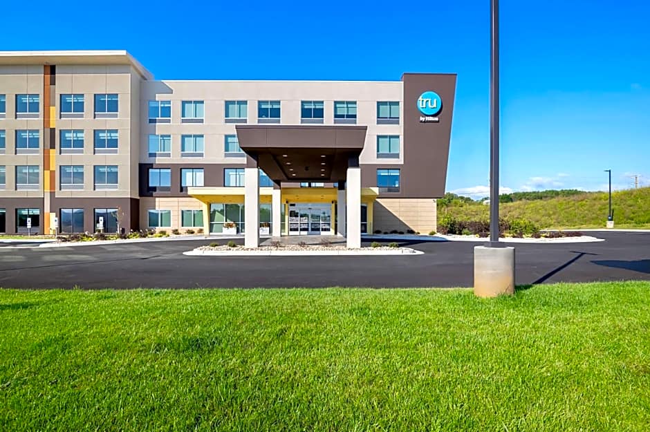 Tru by Hilton Lexington