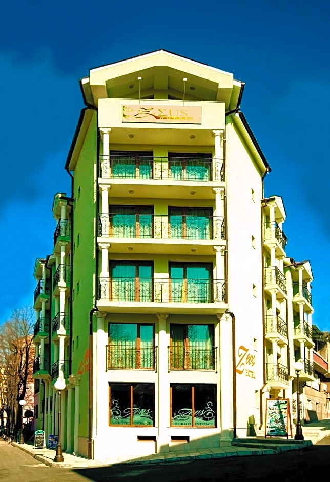 Hotel Zeus