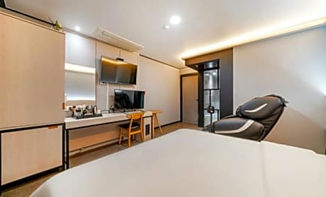 Premier Double Room