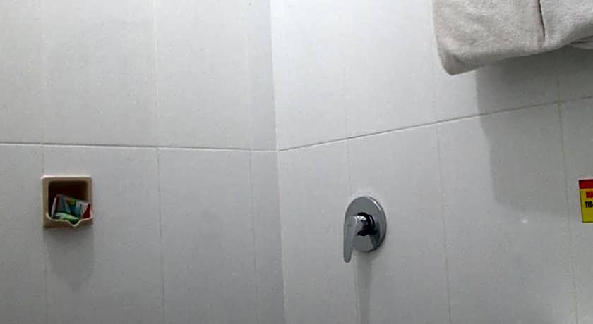 Mahkota Hotel Genteng