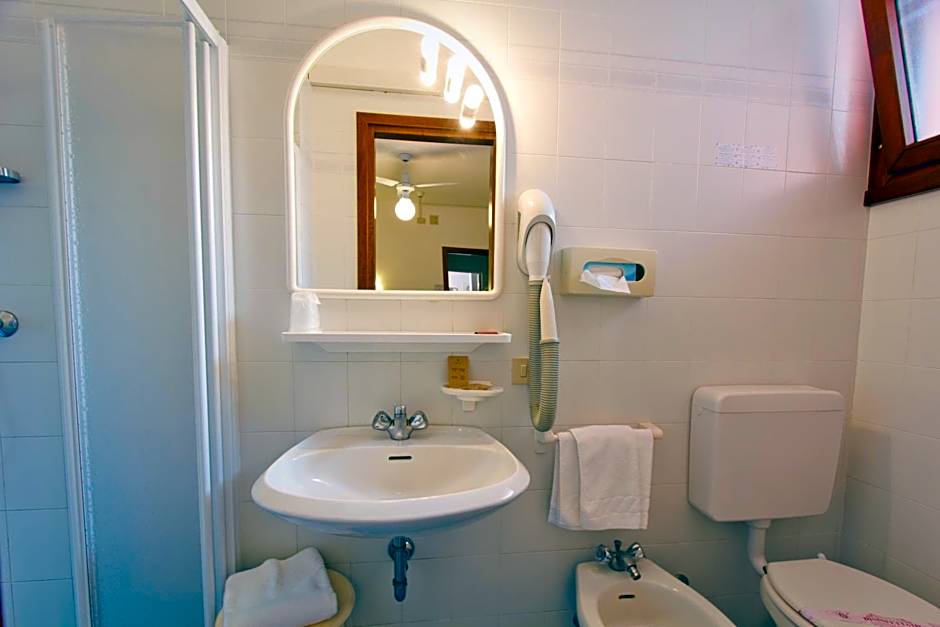 Hotel Desiree
