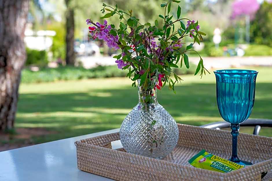 Kibbutz Malkiya Travel Hotel