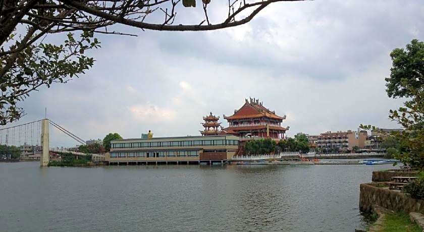 Puti Commercial Hotel