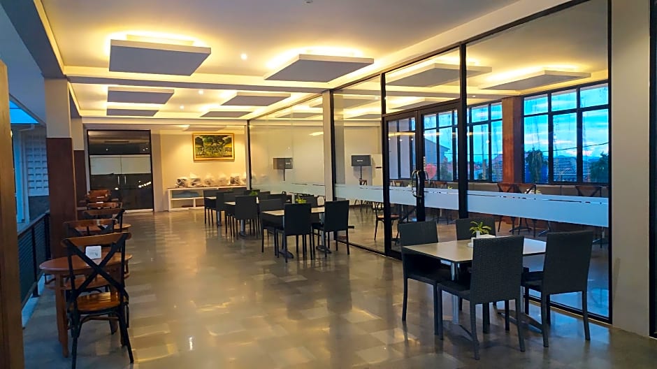 Kuraya Hotel Residence