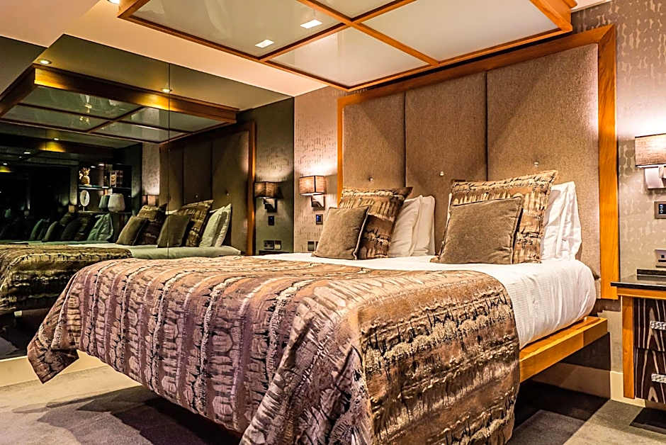Church Suites by The Cranleigh Boutique