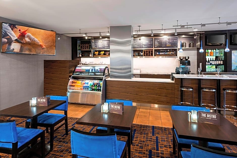 Courtyard by Marriott Cincinnati Covington