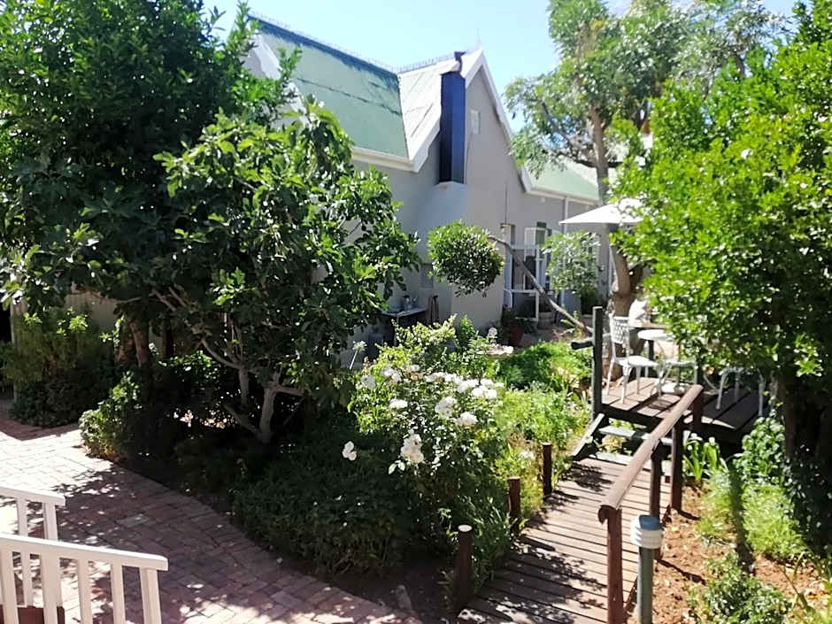 HouseMartin Lodge & Self Catering