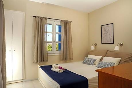 5 Bedroom Villa
