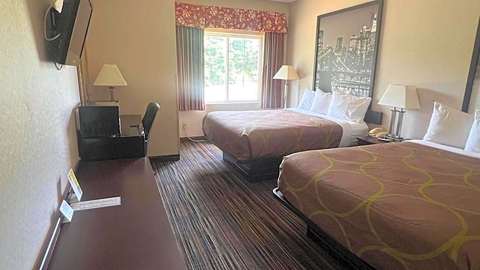 Super 8 by Wyndham Albany