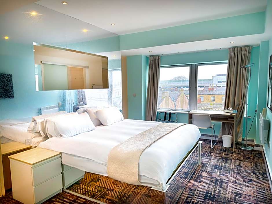 Citrus Hotel Cheltenham by Compass Hospitality