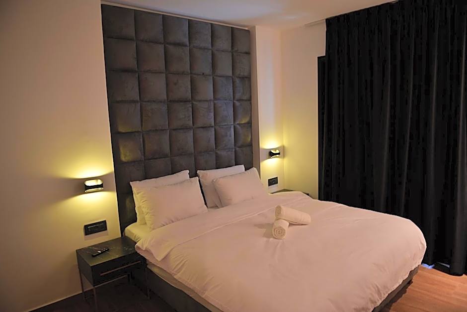Selfie's Boutique Hotel