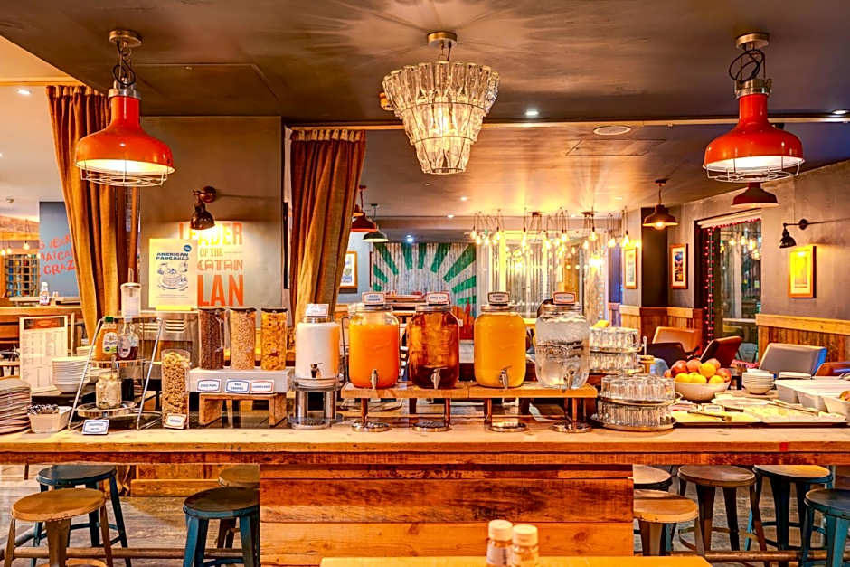 Manchester Portland By Sunday