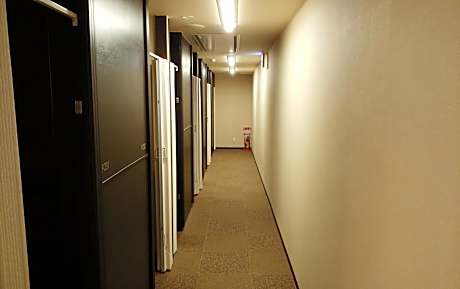 Single Room - Non-Smoking