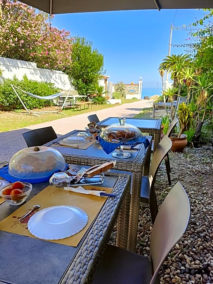 La Casa A Mare B&B