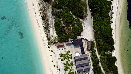 Araaik Beach Village