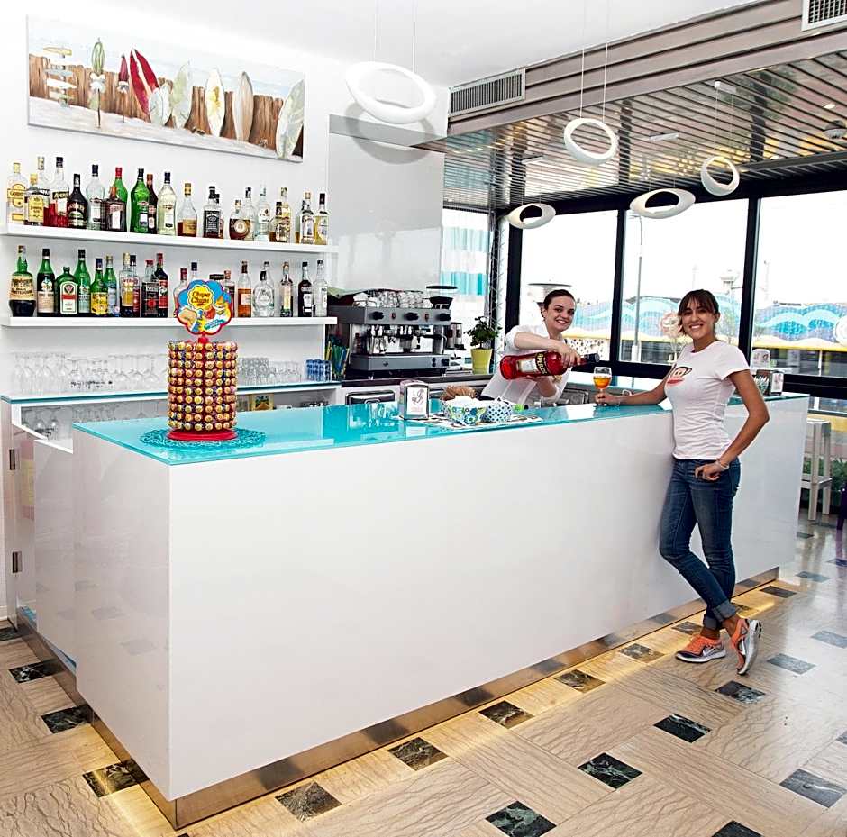 Hotel Adelphi