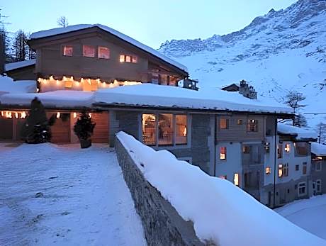 Saint Hubertus Resort