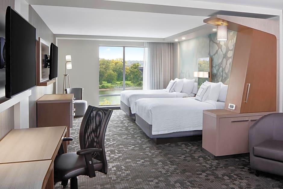 Courtyard by Marriott Albany Troy/Waterfront