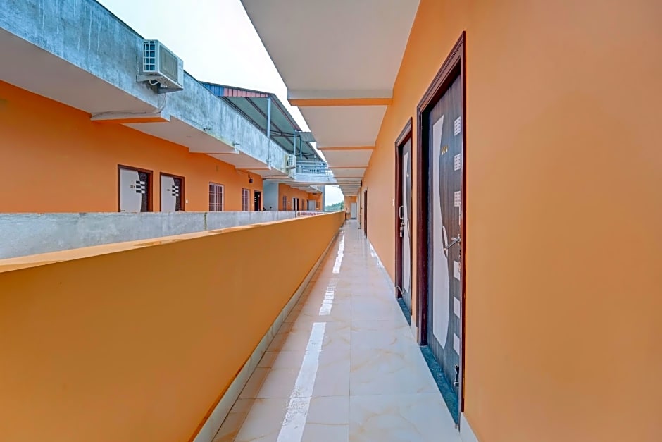 Hotel O Siddhi Vinayak Hotel & Banquets