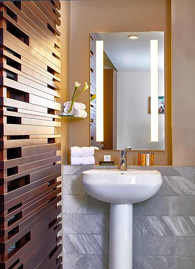 Kimpton Overland Hotel Atlanta Airport By IHG