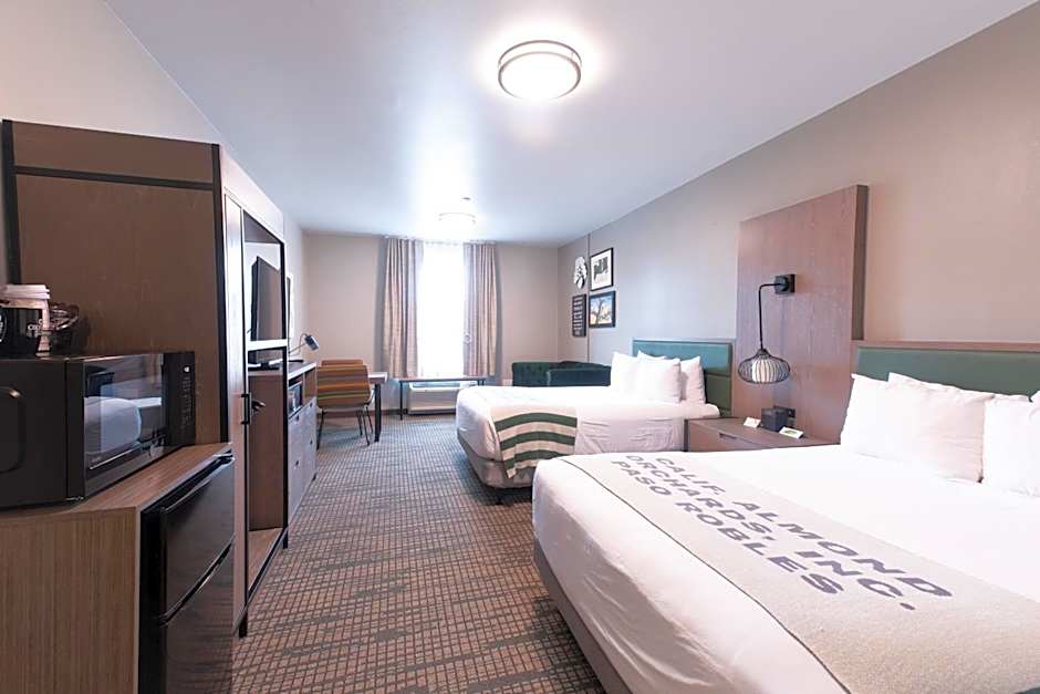 Oxford Suites Paso Robles