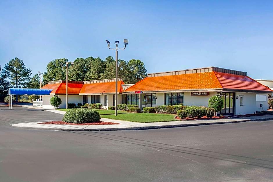 Super 8 by Wyndham Battleboro/Rocky Mount