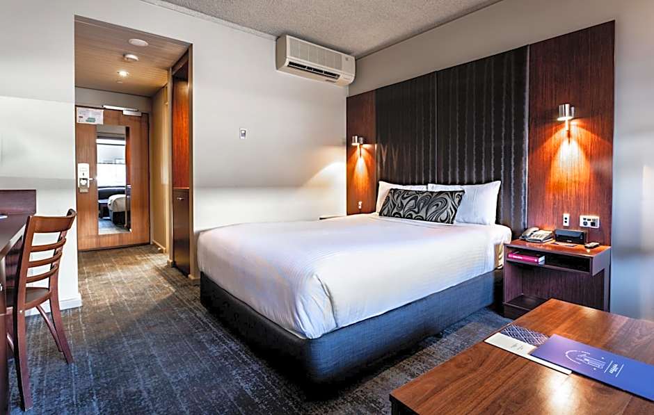 Arkaba Hotel