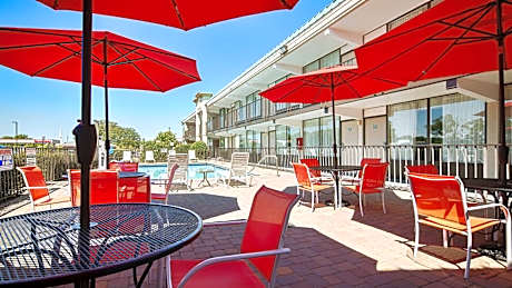 Best Western Heritage Inn