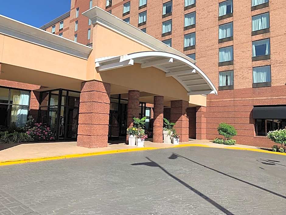 Lynchburg Grand Hotel