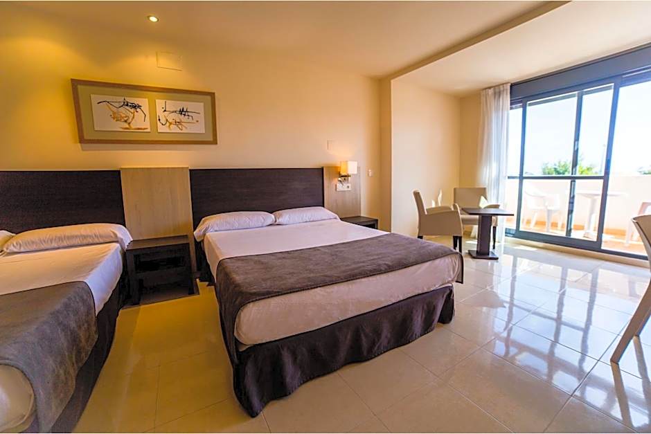 Hotel Adaria Vera