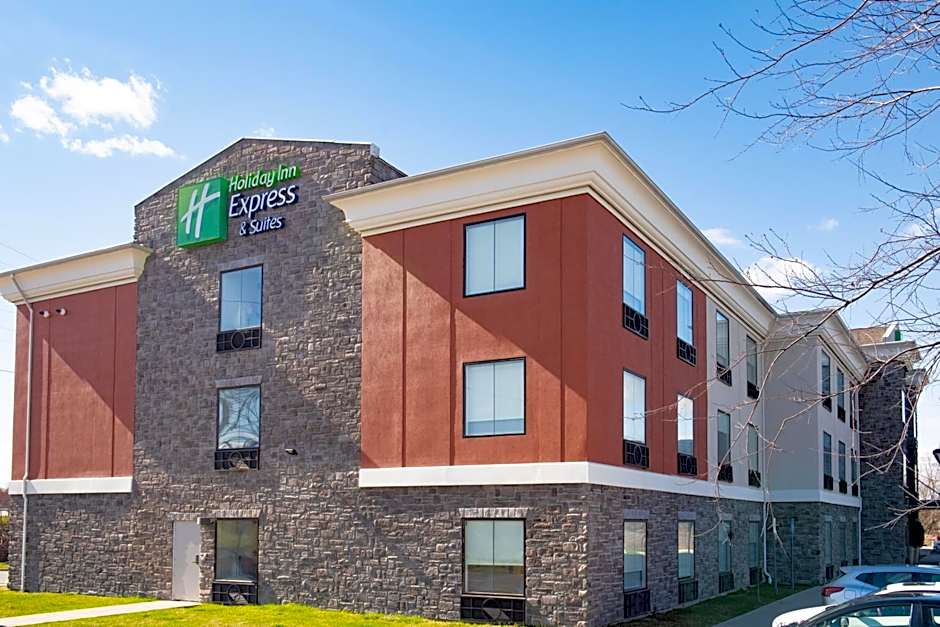 Holiday Inn Express Hotel & Suites Chester By IHG