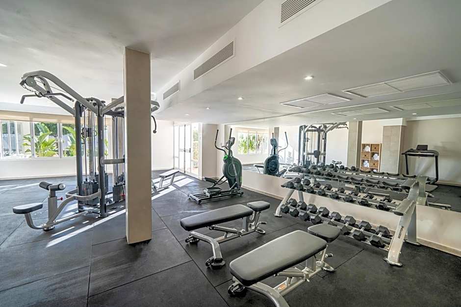 MarSenses Ferrera Blanca Hotel Family