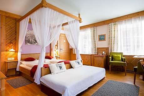 Double Room - C