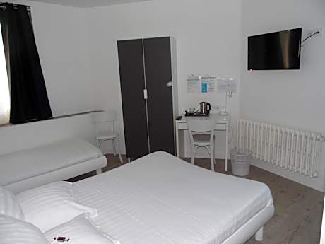 Comfort Triple Room with Shower