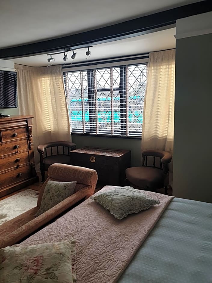 Harry's bed and breakfast