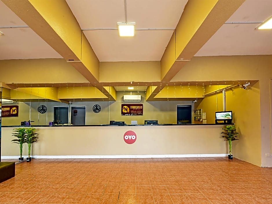 OYO 90559 Ummul Motel C Mart