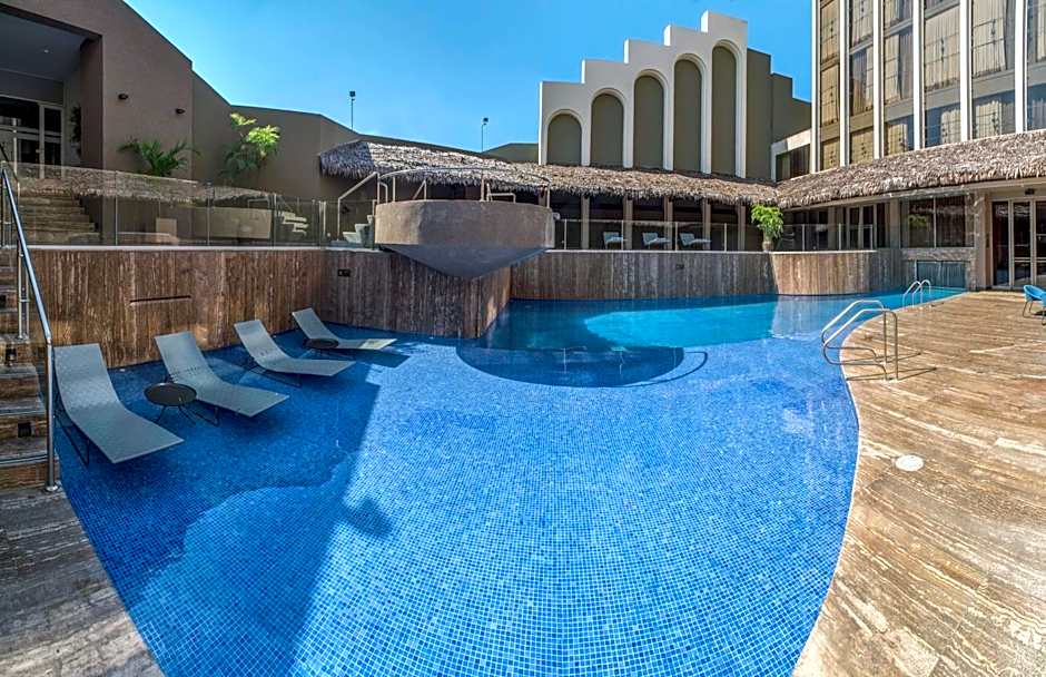 DoubleTree By Hilton Iquitos