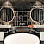 Roomers Munich, Autograph Collection by Marriott