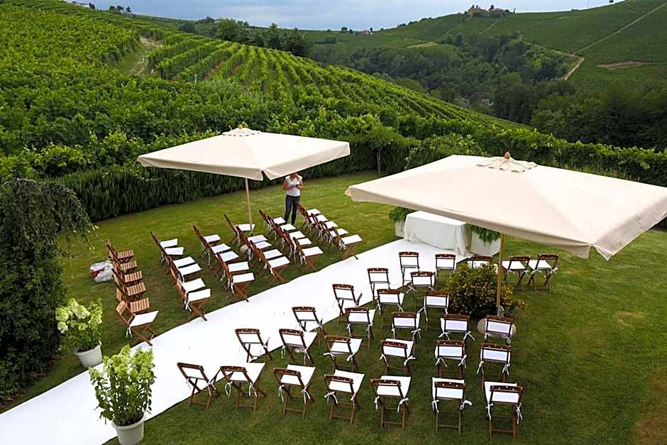 Albergo Castiglione Langhe