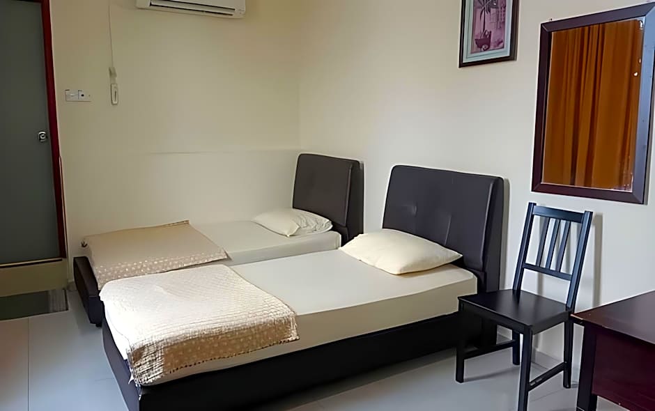 Casavilla Travellers Lodge