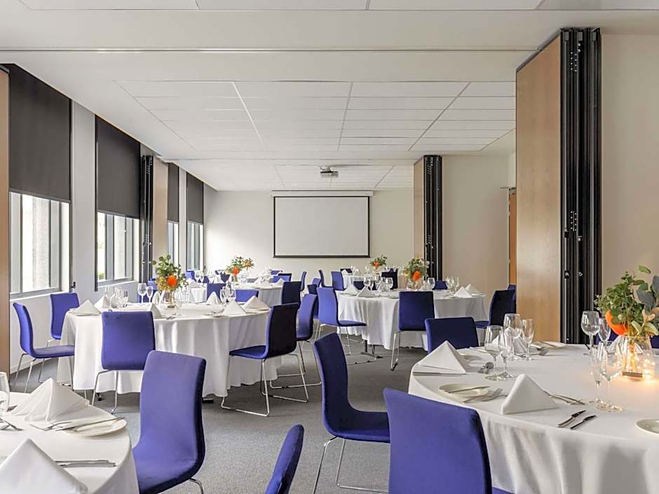 Mantra MacArthur Hotel