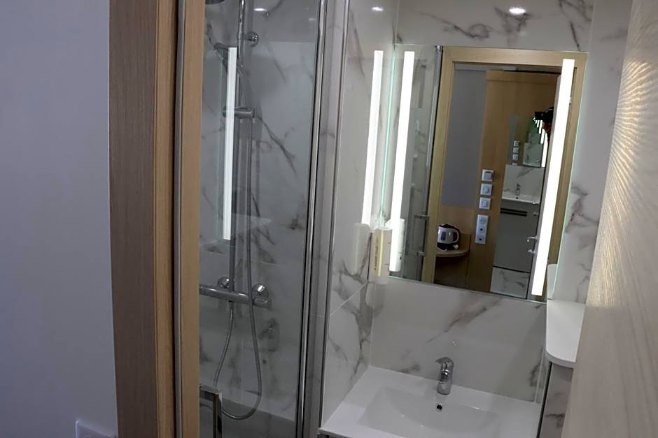 Geographotel Paris-Roissy CDG Airport