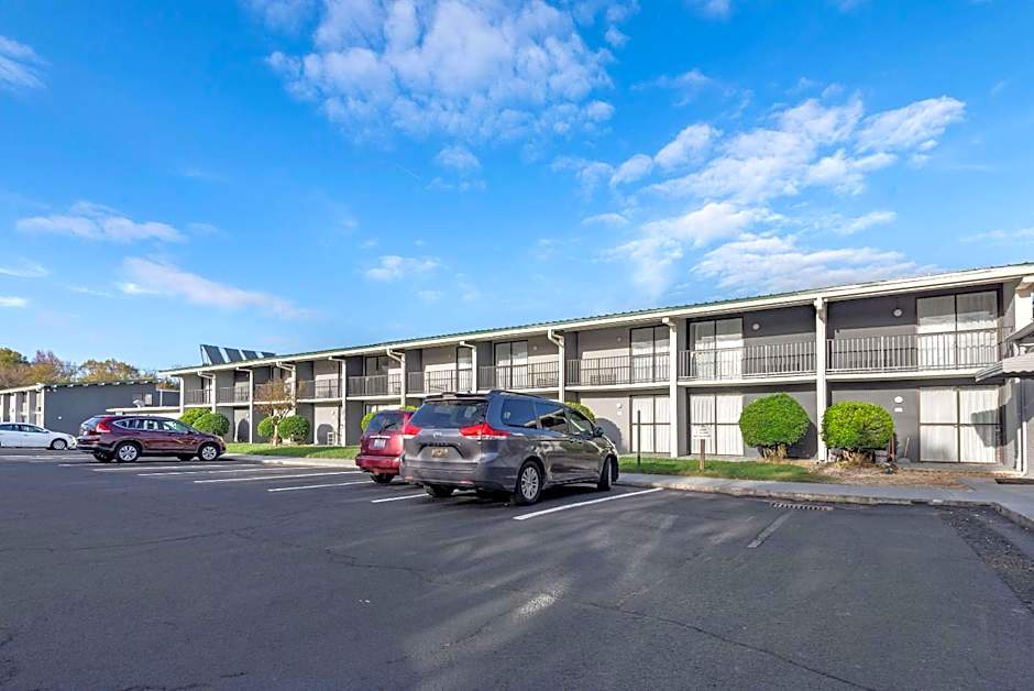 Quality Inn Rock Hill Northeast I-77