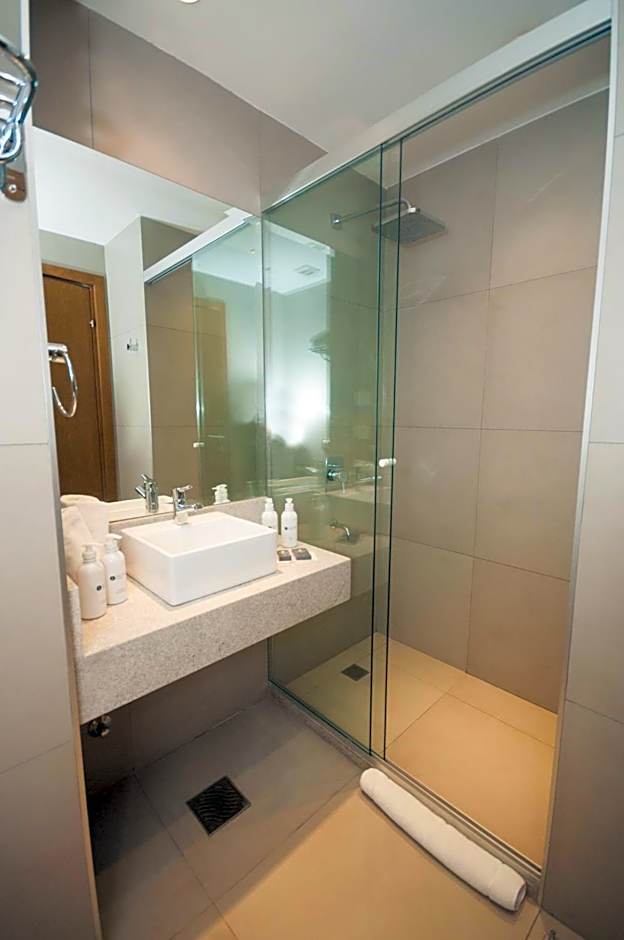 Dazzler by Wyndham Ciudad del Este