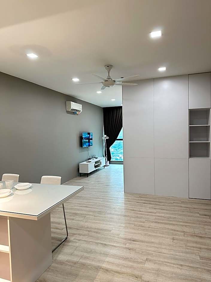 Atria Sofo Suites - Petaling Jaya